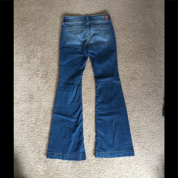 Brand New ✨ The Bailey Flare Jeans ✨ - Picture 6 of 6